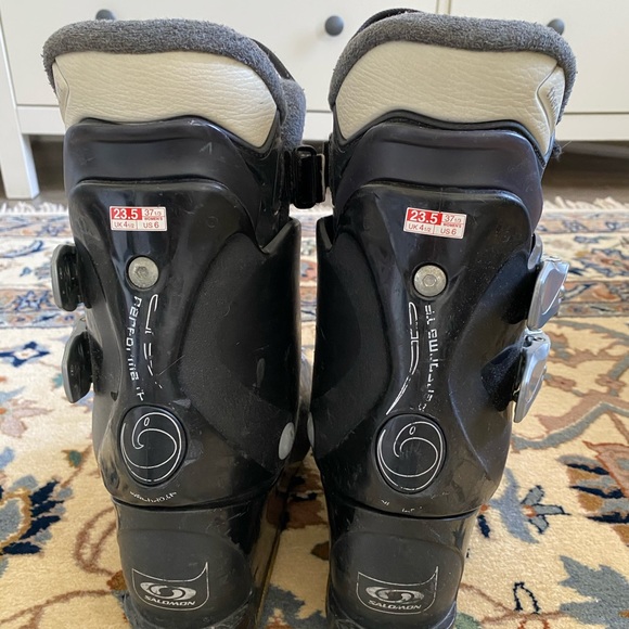 Women’s Solomon Ski Boots size 6/23.5 - Picture 4 of 11